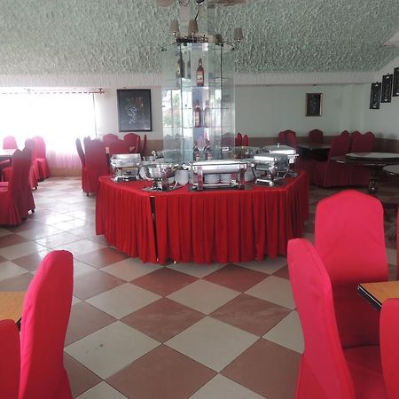 Hotel Y Lan Đà Lạt Exterior foto