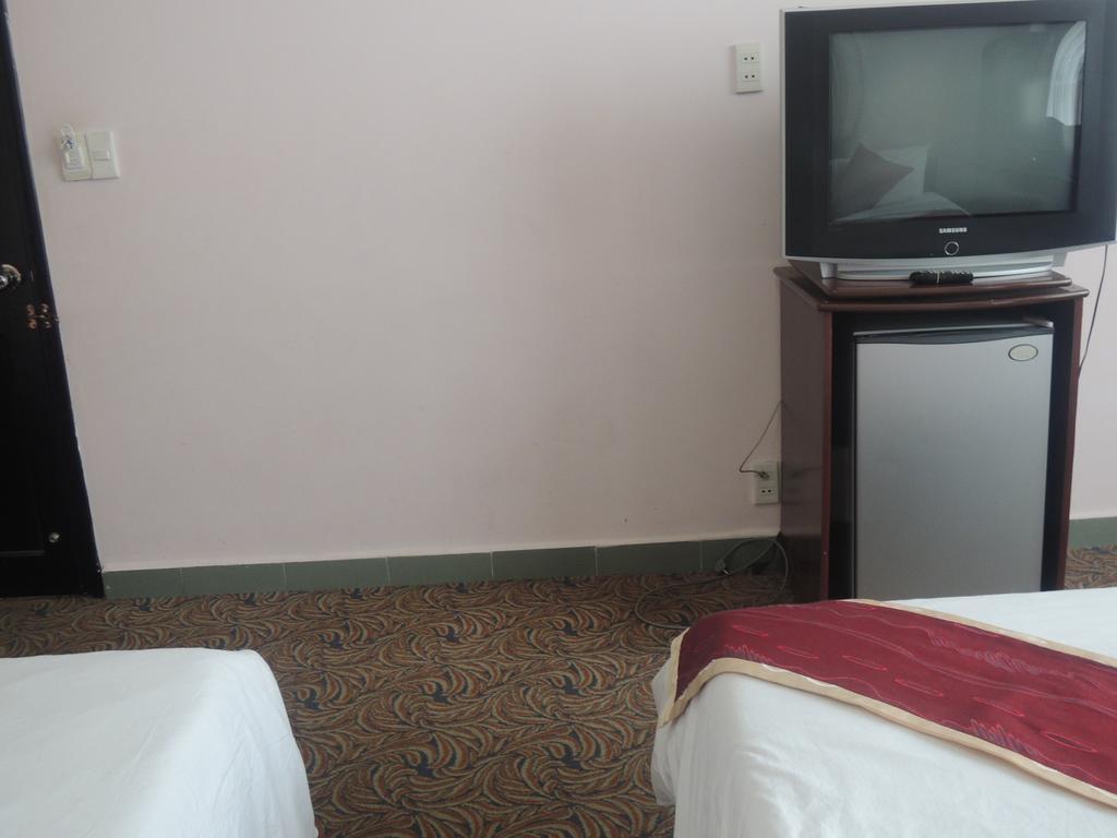 Hotel Y Lan Đà Lạt Exterior foto
