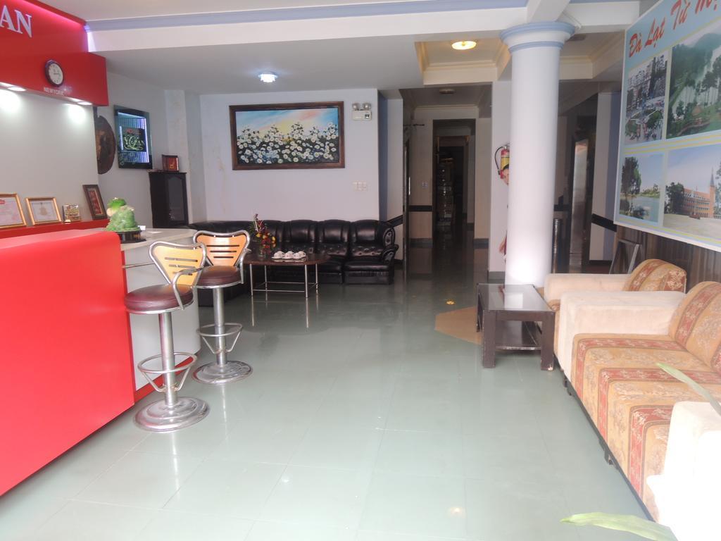 Hotel Y Lan Đà Lạt Exterior foto