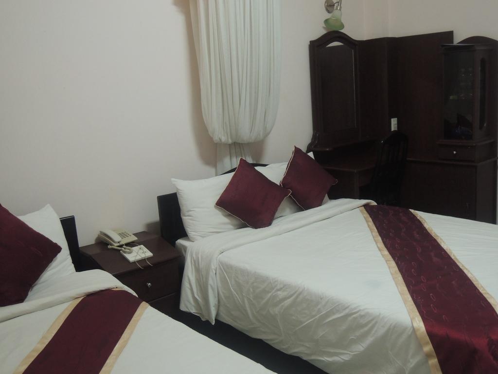 Hotel Y Lan Đà Lạt Exterior foto